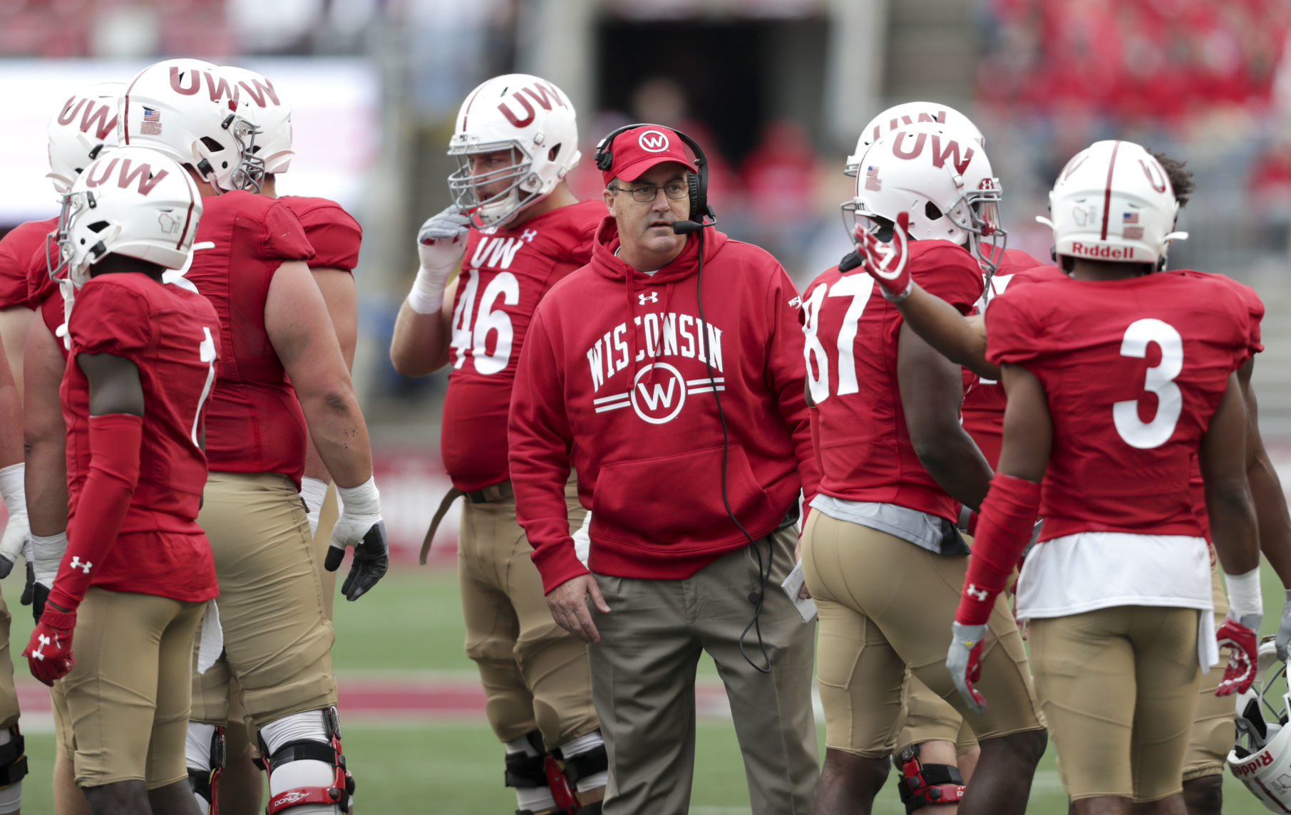 Badgers 24, Wildcats 15